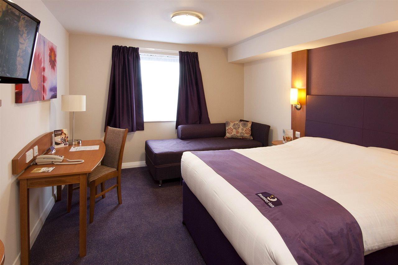 Premier Inn سوليهال المظهر الخارجي الصورة